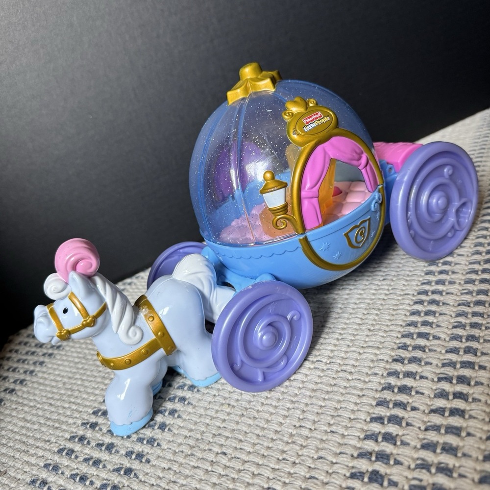 Fisher Price Little People Cinderella Carriage Light & Sound Works! 2011